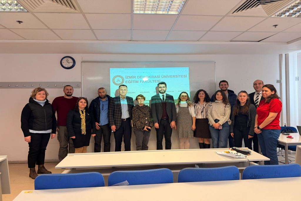 Fakültemizde eTwinning Uygulamaları Üzerine Bilgilendirme Toplantısı Düzenlendi